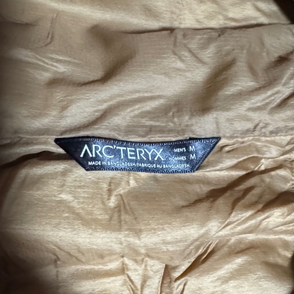 Arc'teryx Men's Atom LT Hoodie Tan Performance Jacket - Picture 2 of 4